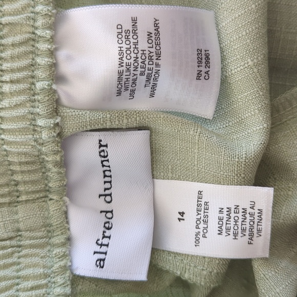 NWT Alfred Dunner Classic Fit Comfort Waist Pant 14 Proportioned Short Sage - Picture 2 of 16